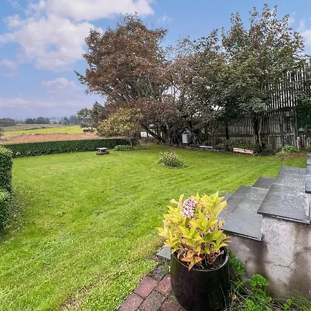 Amazing In Vanse With House Sea View Borhaug