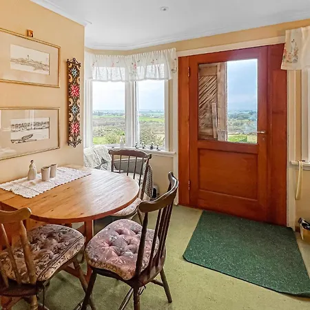 Amazing In Vanse With House Sea View بيت للعطل Borhaug